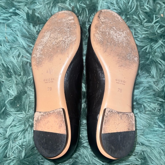 Gucci flats all black with gold buckle on front - Picture 6 of 6